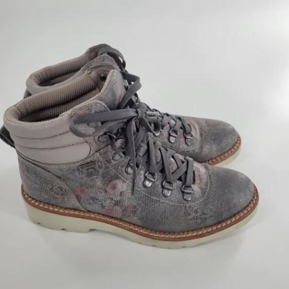 Bionica Dezi Lace up Ankle Boots 9 M